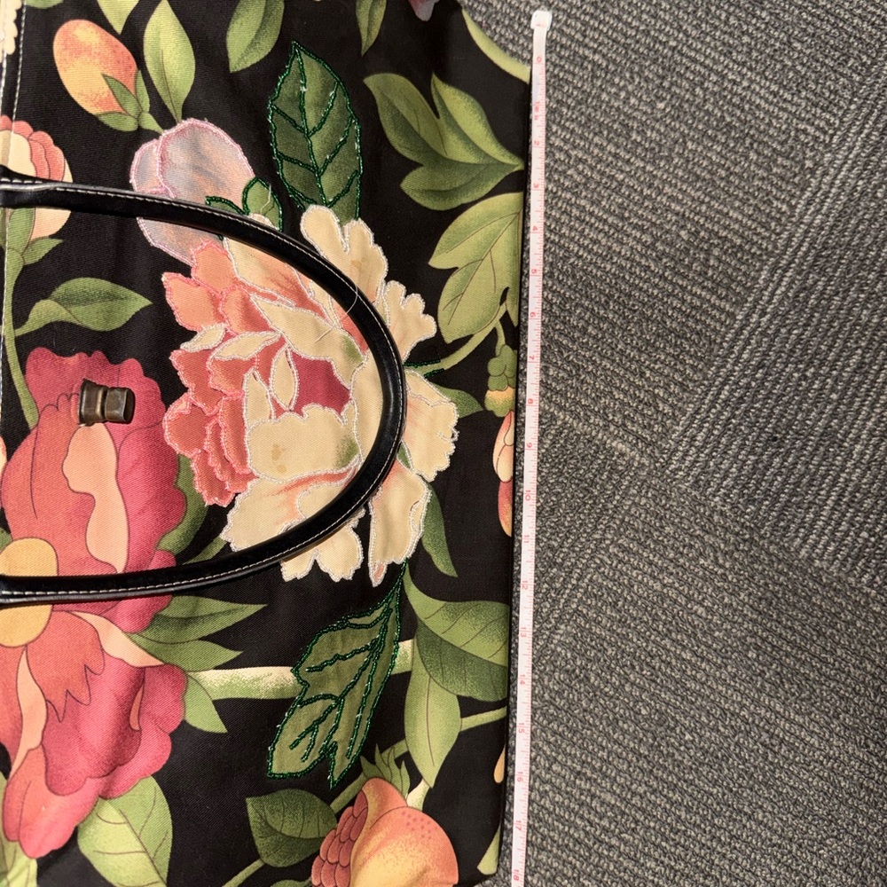 Black Floral Bag - Picture 5 of 6